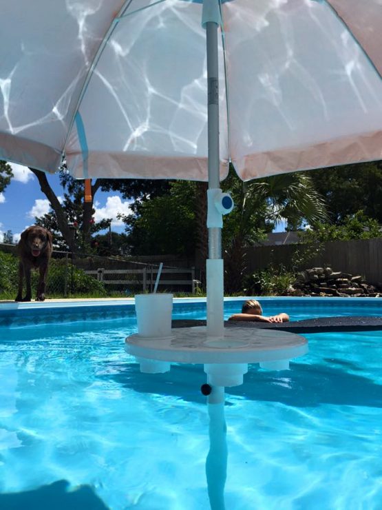 RELAXATION STATION SWIMMING POOL TABLE AND STOOLS