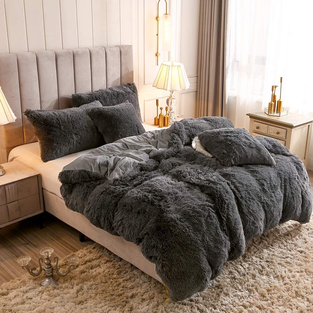 LUXE SIGNATURE FLUFFY SET