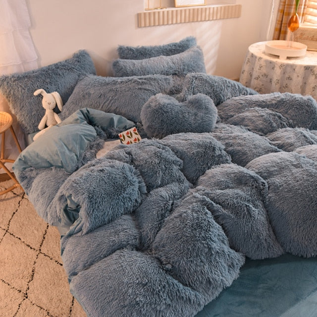 Fluffy Comfortable Bedding Set