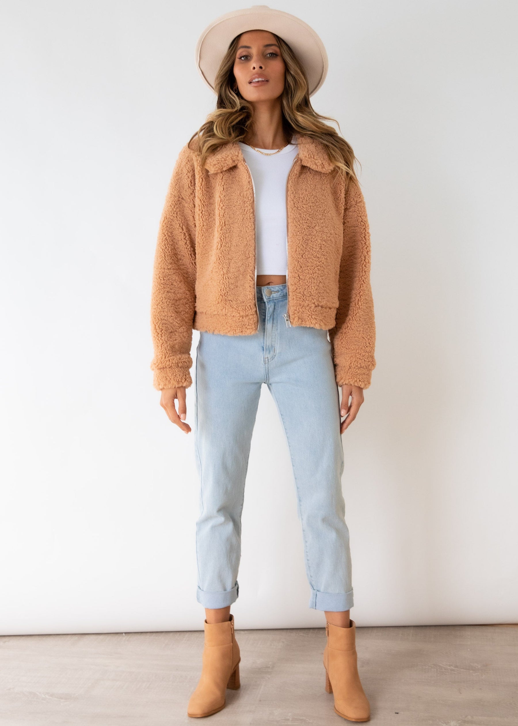 Carey Teddy Jacket - Camel