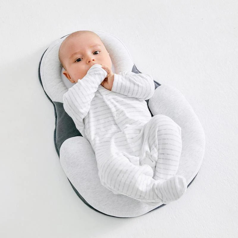 MamboTM Portable Baby Bed